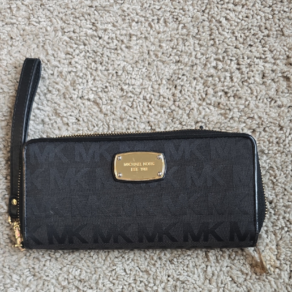 Michael Kors Black and Gold Logo Wristlet